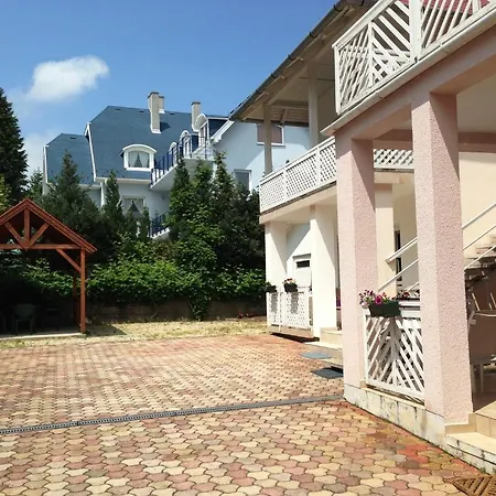 Galina Apartment *
